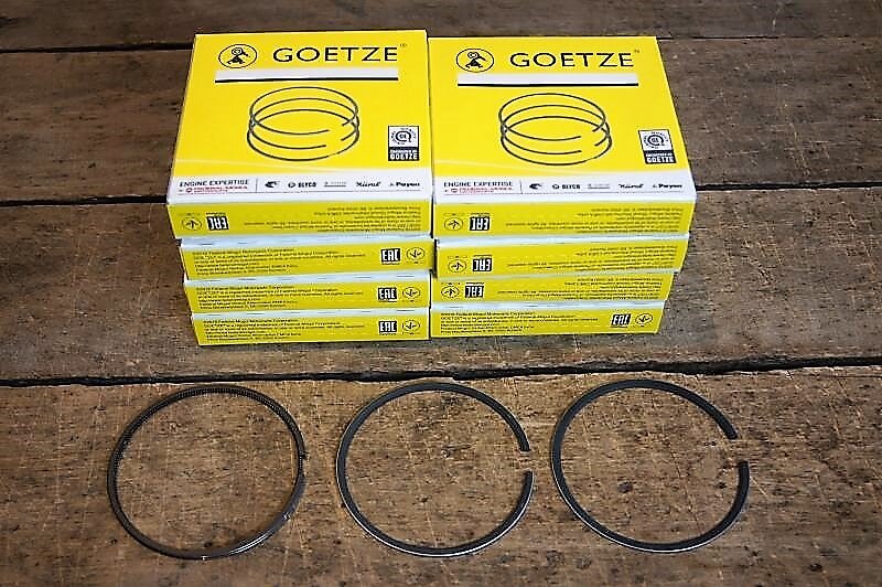 1 YEAR WARRANTY Mercedes r107 Standard Piston Ring Set Set of 8 GOETZE