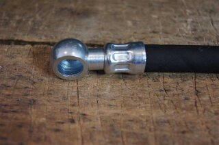 Kraftstoffschlauch an Einspritzpumpe M127 (W111 220SEb) 