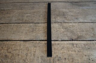 seal between side windows W123 coupe