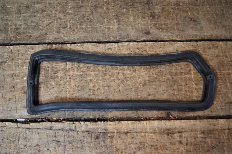 Mercedes W108 W109 Tail Light Rubber Gasket Seal Left Vintage Car & Truck Lighting & Lamps