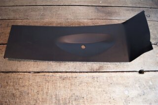 spare tyre well , right W110/111/112 sedan