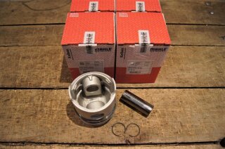 piston set OM615 W115 200D