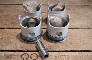 piston set M121.924 & 928 190SL, 190c
