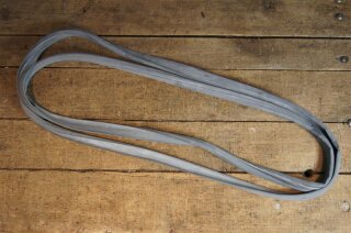 trunk seal W126 sedan OE