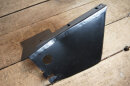 baffle plate at radiator front left W113