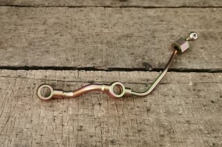 fuel line pump to reservoir R/C107/W123/126