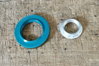 Nutmutter + Dichtring Getriebeausgangswelle Automatik