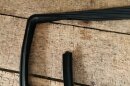 Fensterlaufschiene vorne W123 Limo/T-Modell