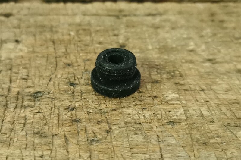 rubber grommet master cylinder, 4,64
