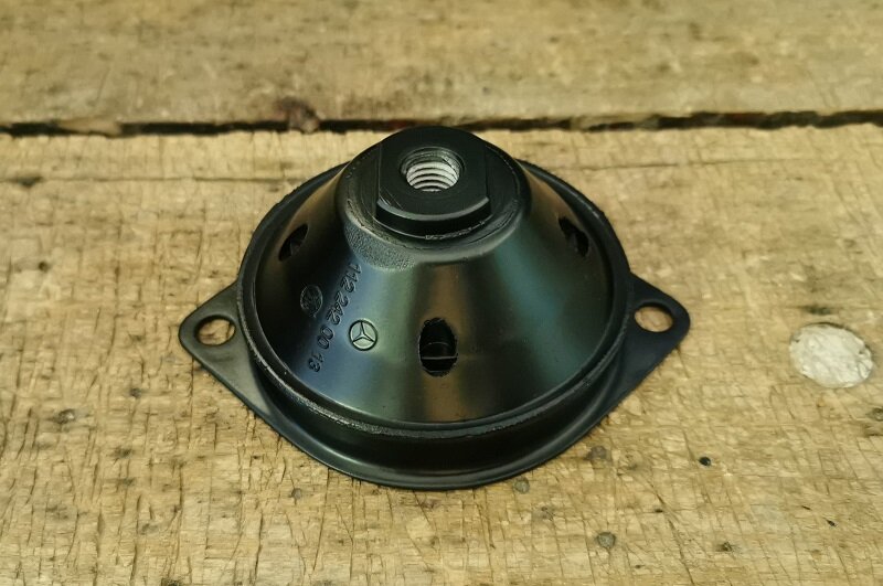gearbox mount M189, 71,40