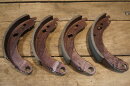 set of brake shoes, rear 50mm steel early Ponton ( in exchange )