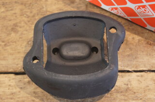 motor mount W115 200/D/220/D/230.4/240D