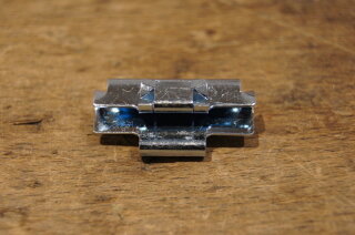cramp for outer weatherstrips W113