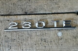 type designation trunk lid W123 230TE