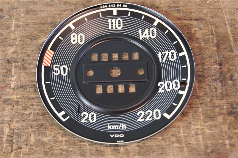 speedo dial face W111 250se,280se /113 ( 220km/h) OE