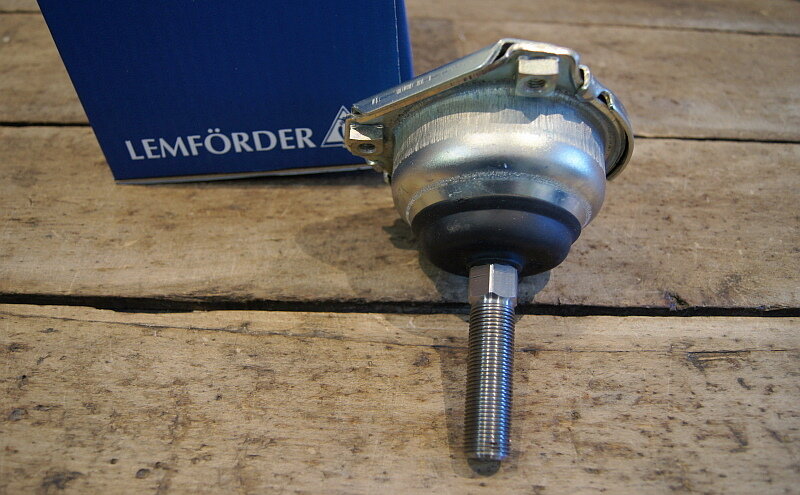 Stützgelenk Vorderachse W123 - LMI