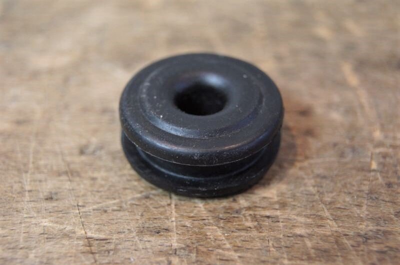 rubber bushing gearbox 0009920510 
