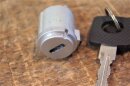 ignition lock cylinder R107 SL late/W123