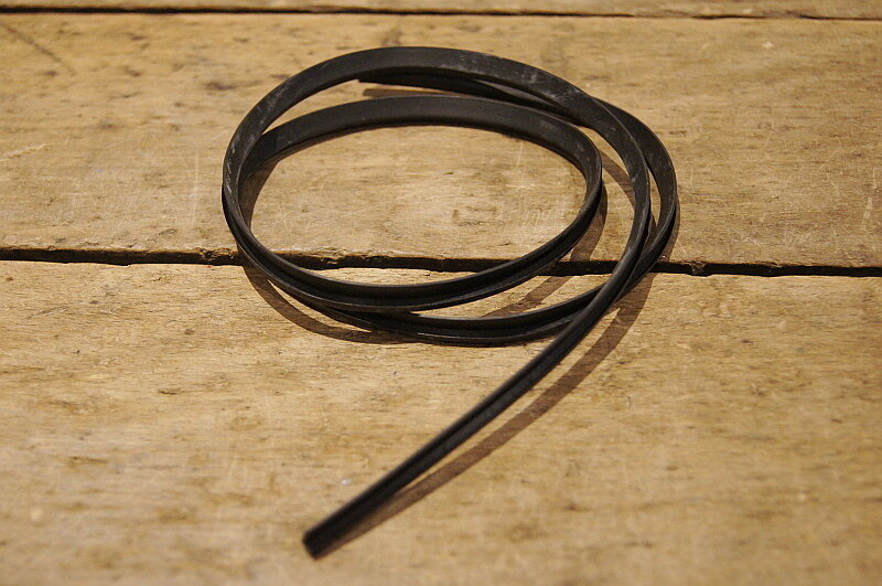 rubber seal tail light chrome frame W111 / W113, 7,85