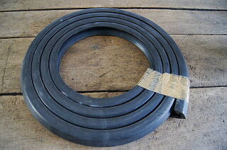 rubber rail (320cm )  bumper W114/115 /111