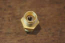 threaded fitting with filter flow divider late M100,102,110,116,117