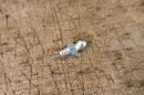 grease nipple (M6 x 1)